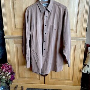A Lucchese  light caramel latte color western shirt! NWOT
